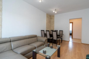 Spodek 2-Bedroom Apartment
